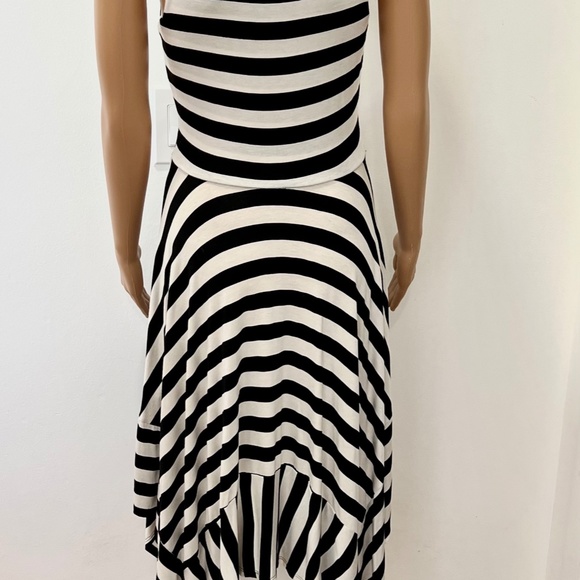 Monteau - Picture 3 of 3